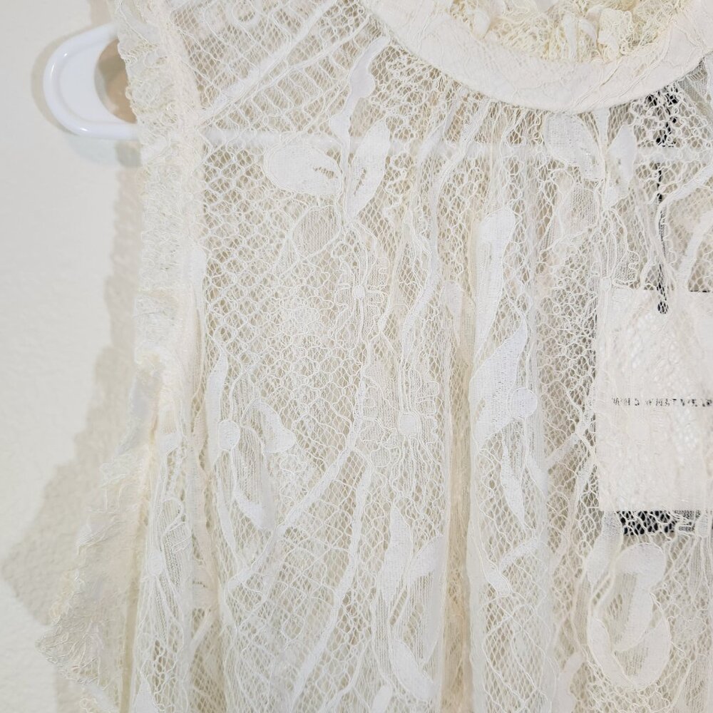 Who What Wear White Lace Blouse - Picture 4 of 6